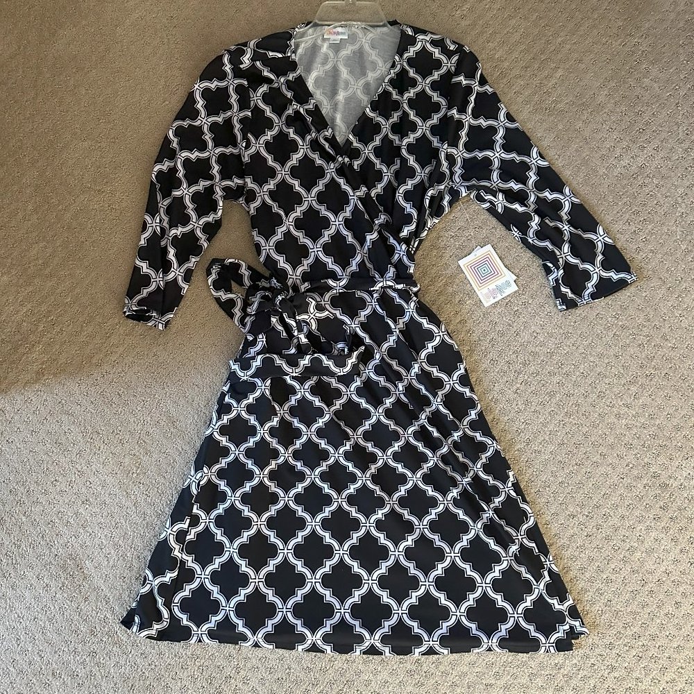 LulaRoe Michelle wrap dress size XL